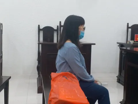 Một tay thao túng chứng khoán, nữ Giám đốc lừa hàng tỷ đồng của bà giáo già